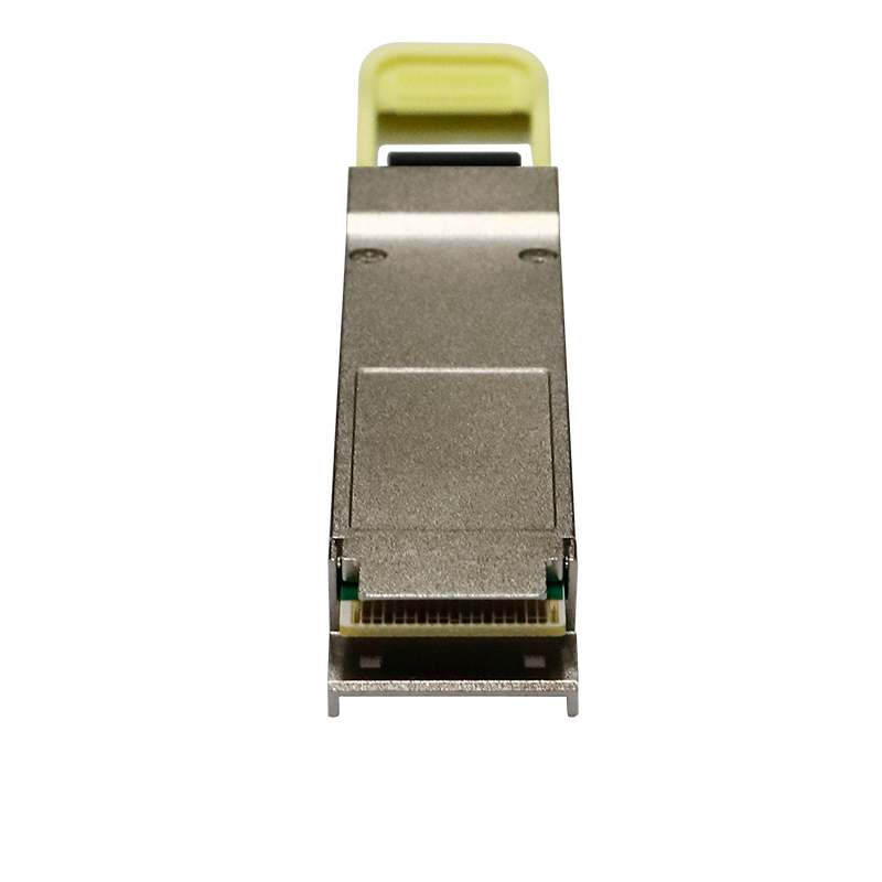 thumbnail image 2 of WAVESPLITTER 40GBASE PSM4 WST-QSFP+PL4L-C – Open Box QSFP+ Transceiver Module 2 of 6